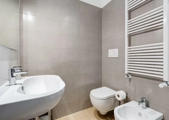 Lovely 3 Close Trastevere Station *