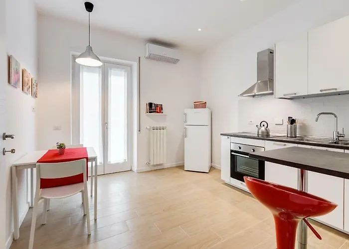 Lovely 3 Close Trastevere Station *
